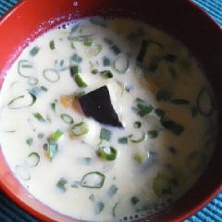 かぼちゃの豆乳味噌スープ